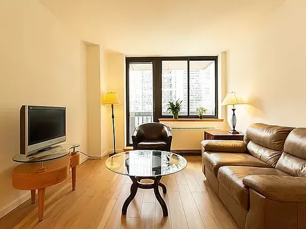 250 East 40th Street 14A image 1 of 21