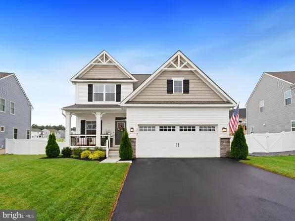 95 Weston Dr, Woolwich Township, NJ 08085