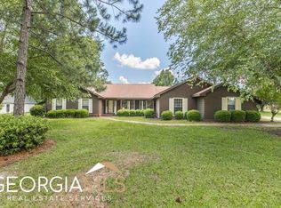 106 Quail Run Dr, Warner Robins, GA 31088