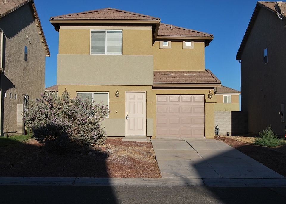 1st image of 5300 Emelita St
