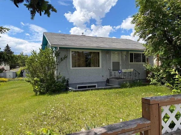 4327 NE 70th St NW, Calgary, AB T3B 2K4