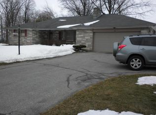 1208 Lebanon Rd, Manheim, PA 17545