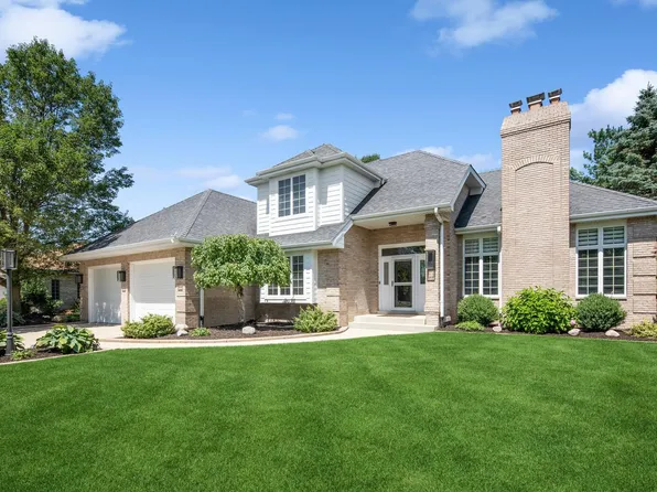 1515 Somerset Dr, Munster, IN 46321