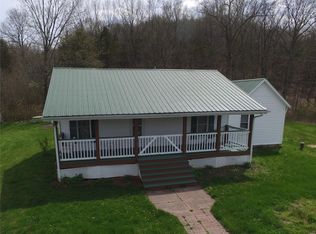 222 Rivertrail Rd, Hermann, MO 65041
