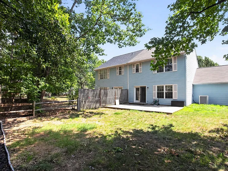 6003 Bobcat Ct — Photo 17