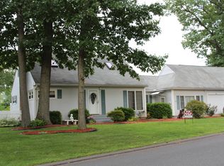 88 Lewis Ave, West Springfield, MA 01089