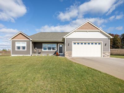 6806 Wayfarer Ln, Traverse City, MI, 49685