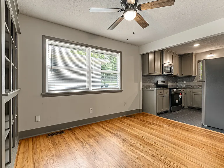 520 S Duncan Ave — Photo 19