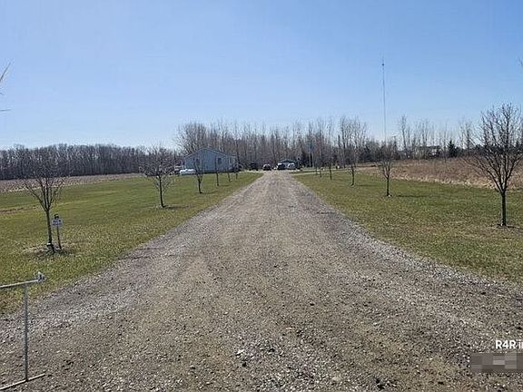 4th image of 6913 W Burt Rd