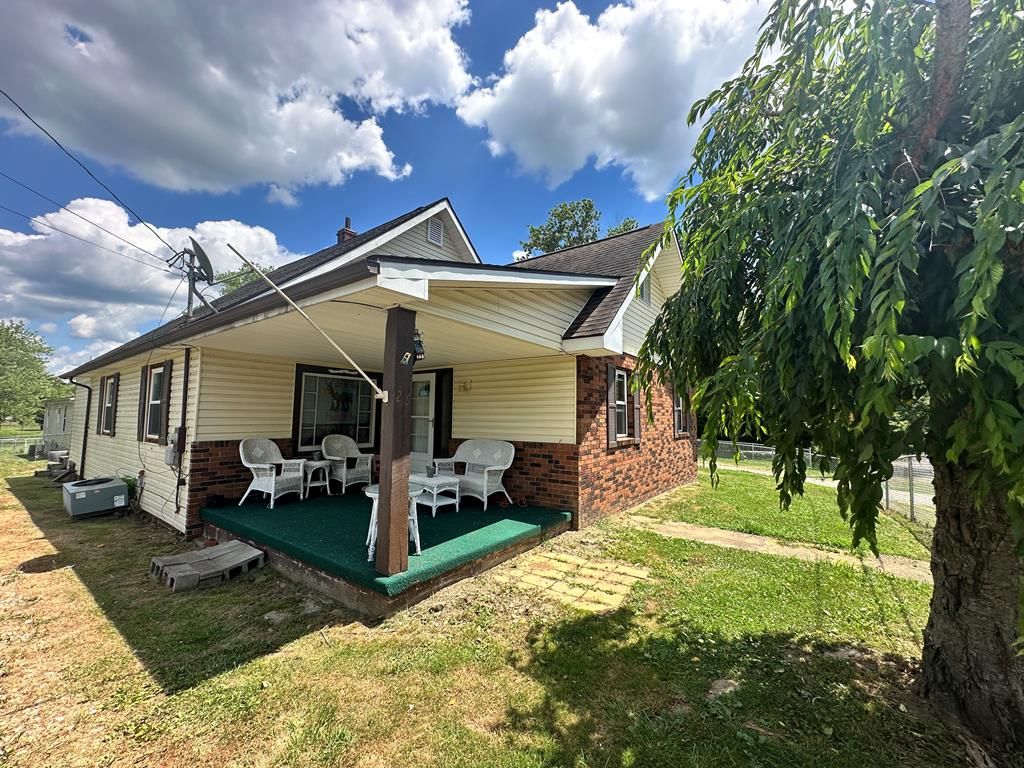 Real estate listing image