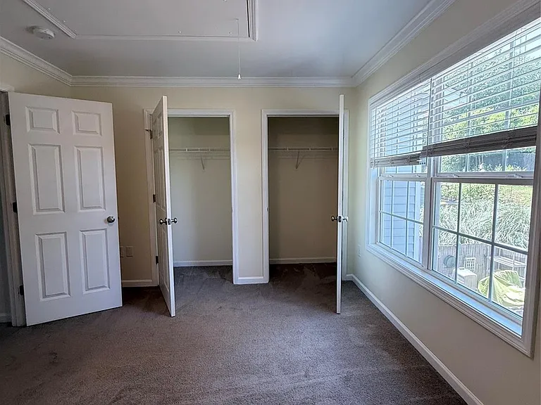 1416 River Dr — Photo 8