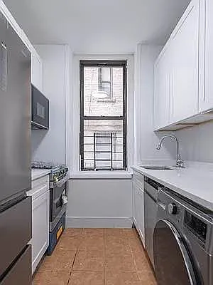 Rented by C2R Management LLC | media 1