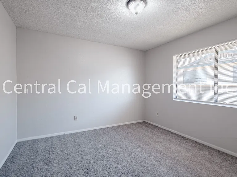 5713 Fairfax Rd — Photo 9