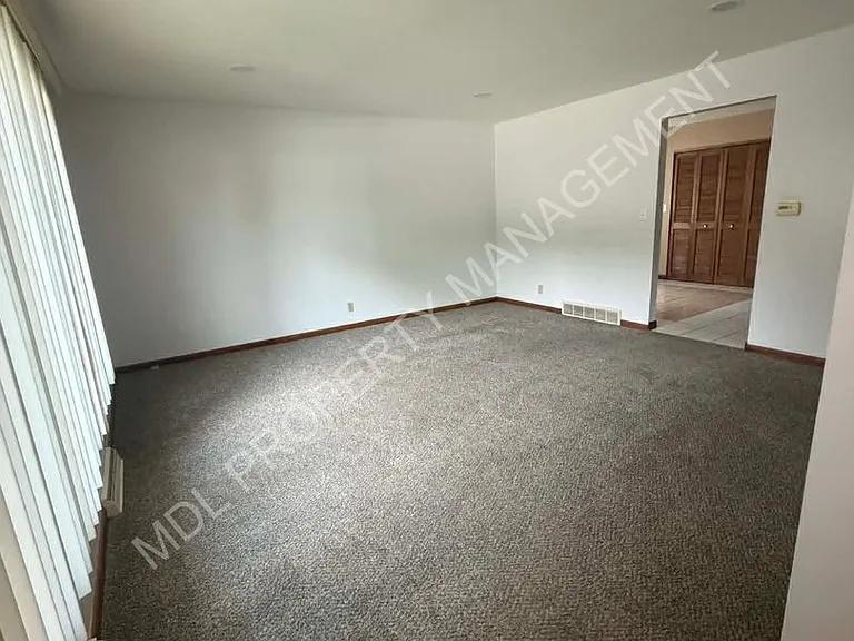 4343 W Michigan Ave — Photo 12