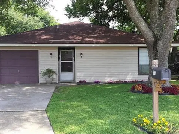 116 River Point Dr, Destrehan, LA 70047