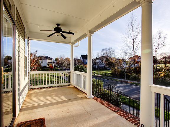 Photos from Previous Sale