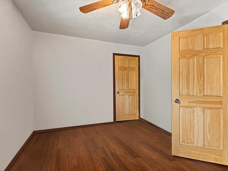 W6877 S Shore Dr — Photo 14