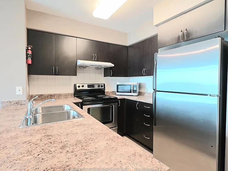 88 Grangeway Ave #1506 — Photo 17