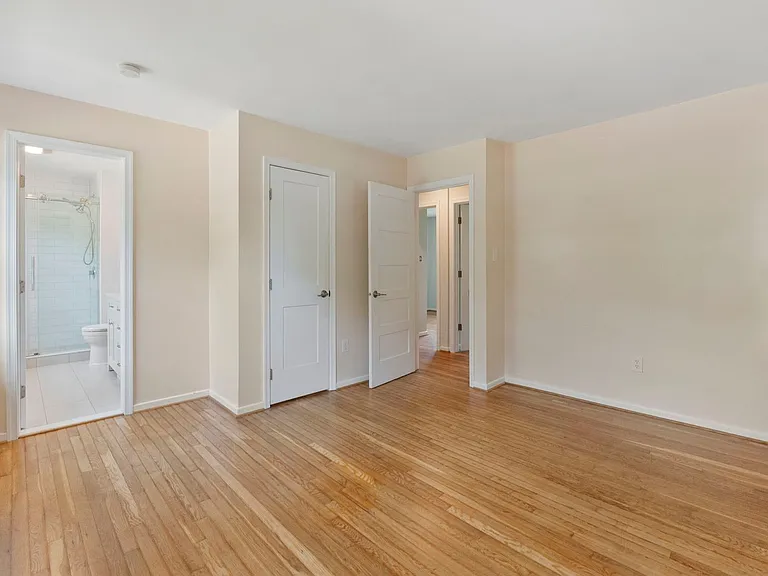 1731 Tamerisk Ct — Photo 34