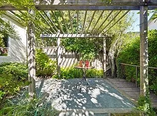4271 Ponce Dr — Photo 30