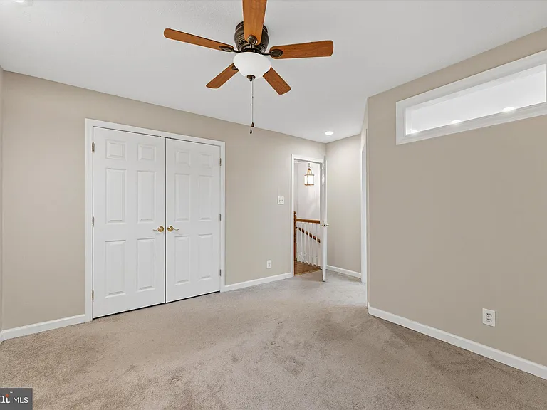 129 N Duke Dr — Photo 18