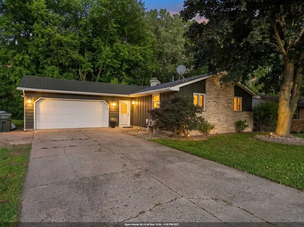 1708 Thelen Ave, Kaukauna, WI 54130