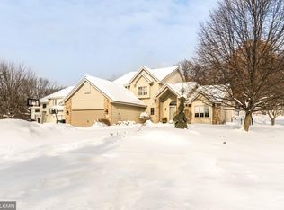17132 Jonquil Ave, Lakeville, MN 55044
