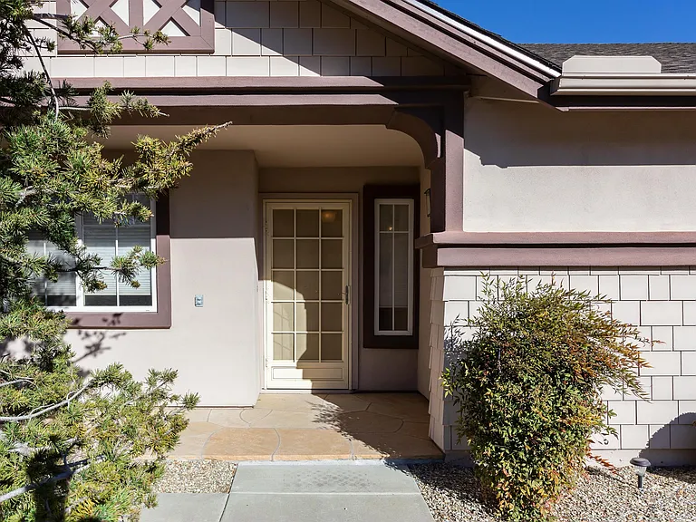 1654 Saint Andrews Way — Photo 25