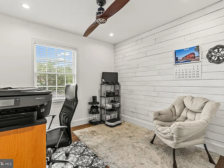 10025 Jasper Dr — Photo 28