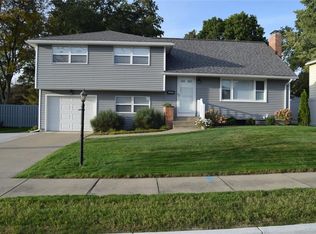 3605 Kemp Dr, Endwell, NY