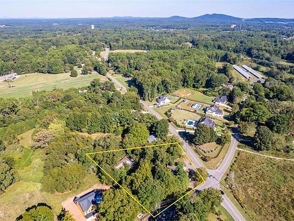 2nd image of 5205 Heardsville Rd