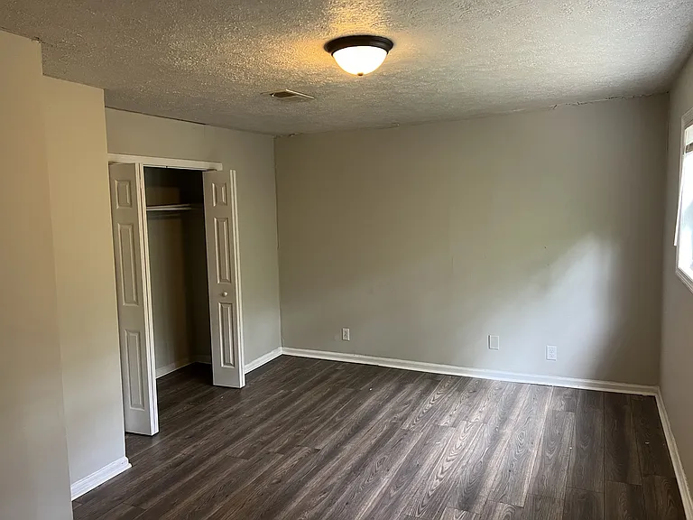 390 Cowan St #394 — Photo 22
