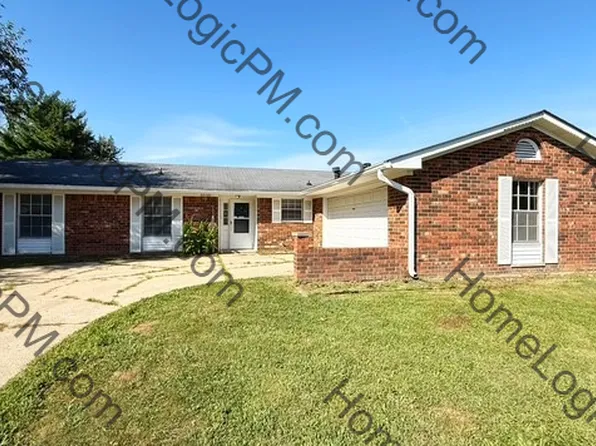 9530 Barr Dr, Indianapolis, IN 46229