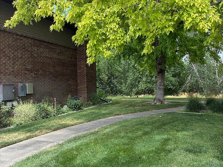4608 S Edgewood Dr #2 — Photo 4