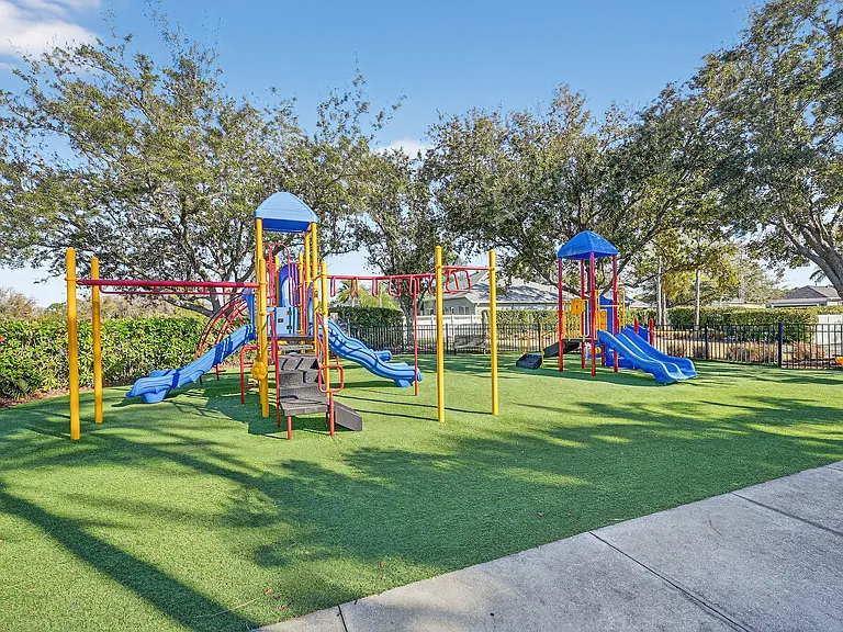 8003 Spring Marsh Dr — Photo 62