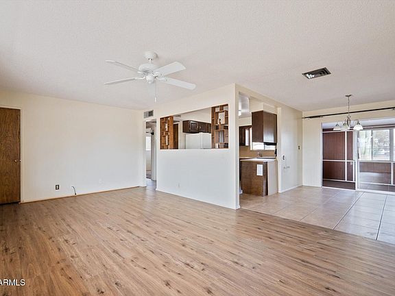 4th image of 509 N 53RD Place