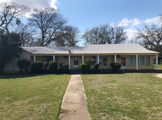 2008 Handley Dr, Fort Worth, TX 76112