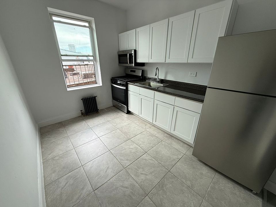 1st image of 71 Lexington Ave #12E