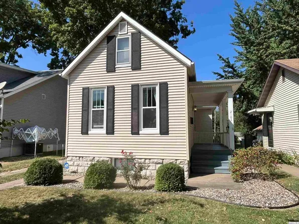 2105 Jefferson St, Quincy, IL 62301