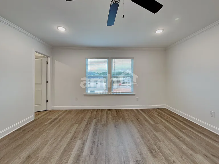 4709 Summit View Ct — Photo 11