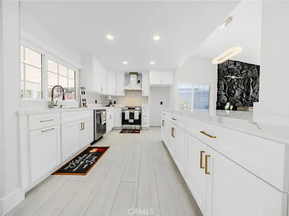1849 Cook Cir, Corona, CA 92882