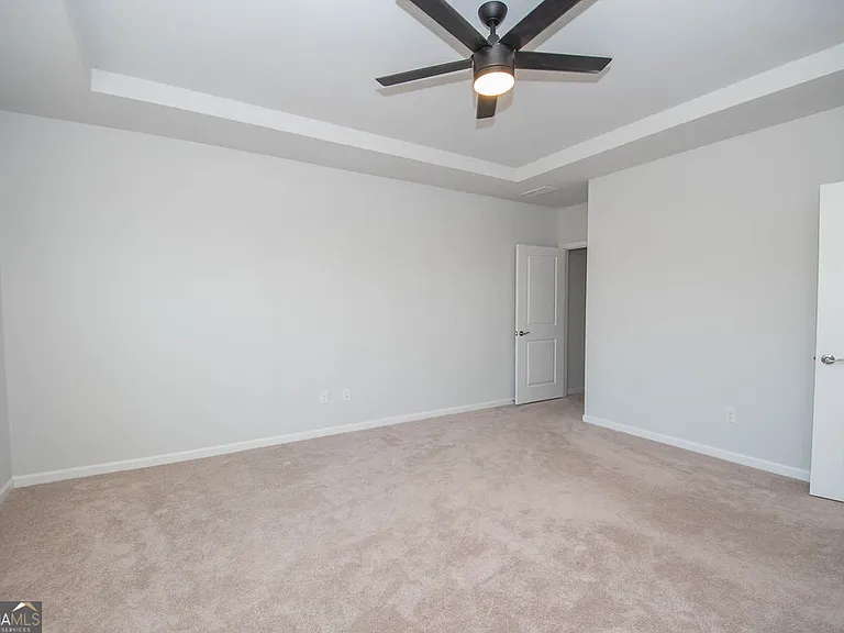 147 Soundview Trce — Photo 26