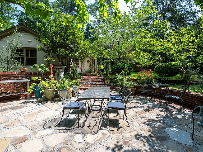321 Milledge Hts — Photo 43