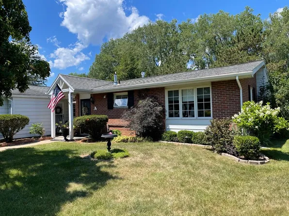 37 Maryland Rd, Plattsburgh, NY 12903