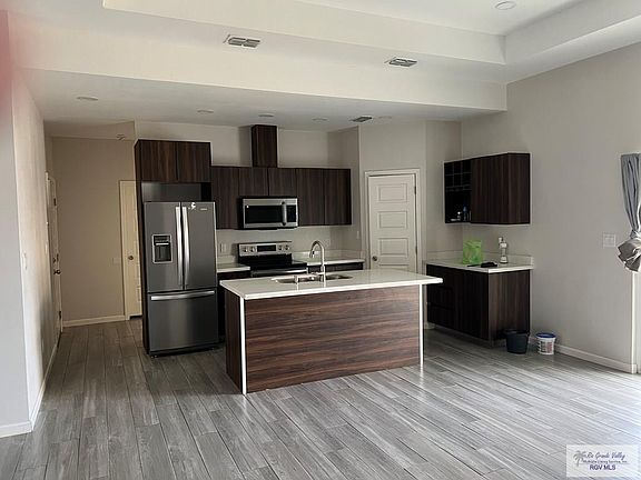 2nd image of 3336 Ticonderoga Dr