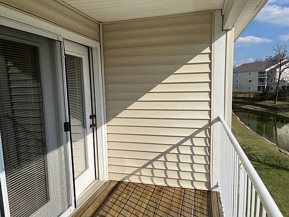 5th image of 559 Arthur Ct APT 12