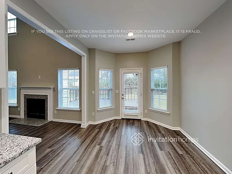 720 Red Oak Tree Dr — Photo 6