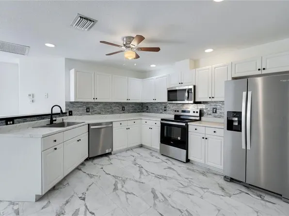 12329 Londonderry LN, BONITA SPRINGS, FL 34135