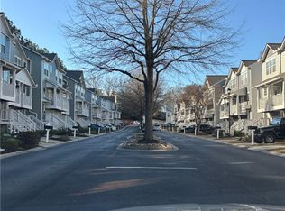 1161 Liberty Pkwy NW, Atlanta, GA 30318