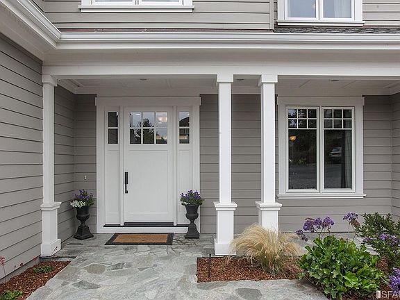 3rd image of 423 Coronado Ave